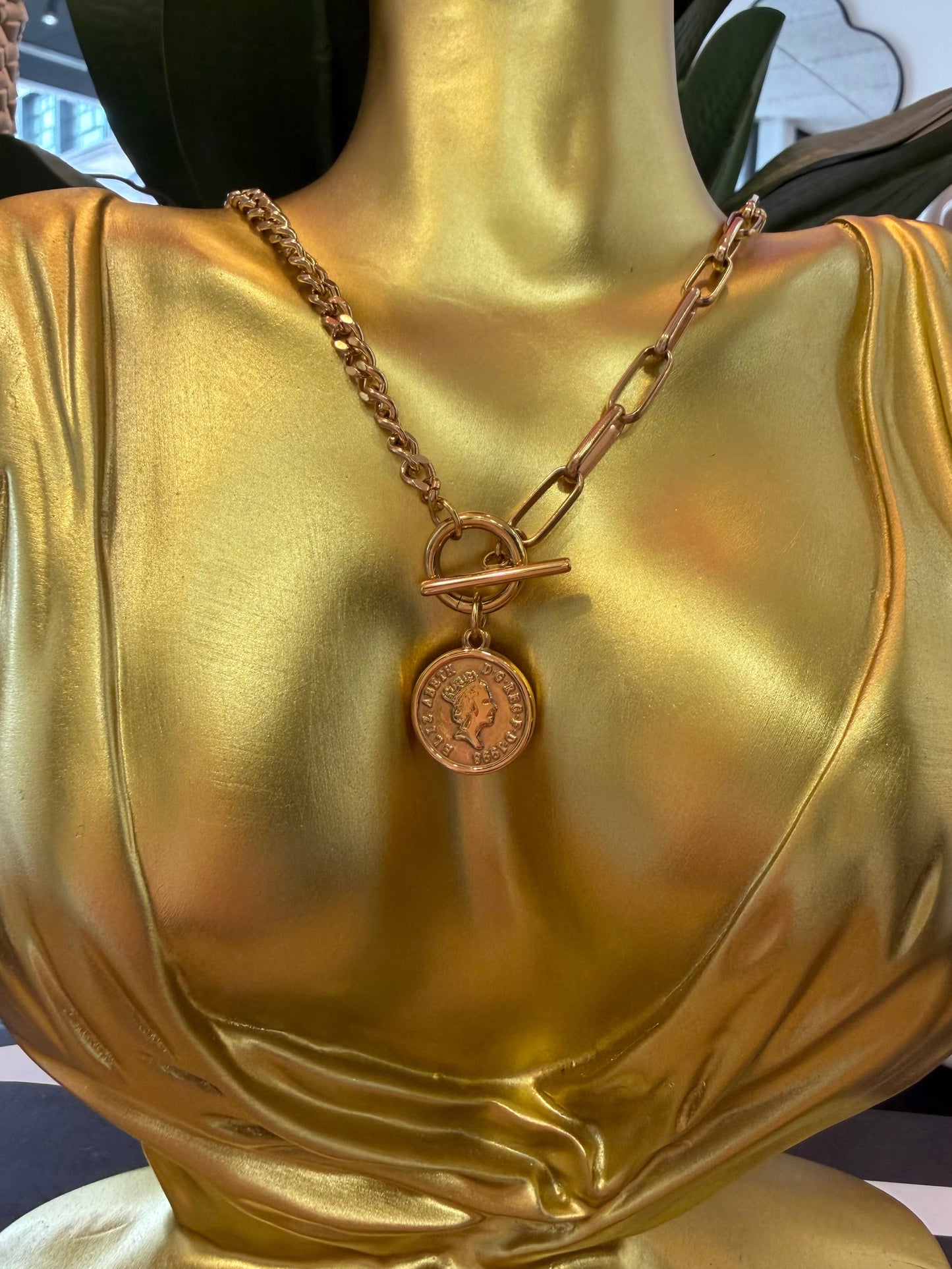 Stacie Toggle Necklace