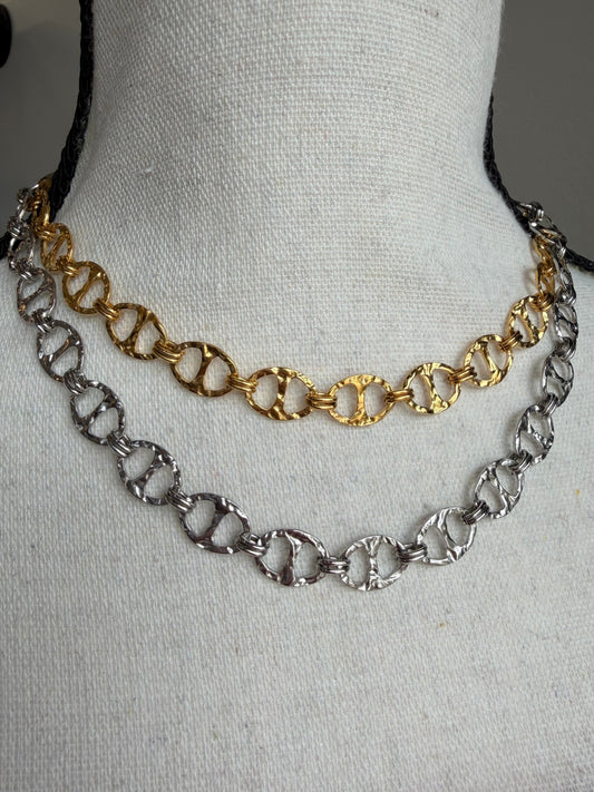 Hammered Tarnish Free Link Necklace