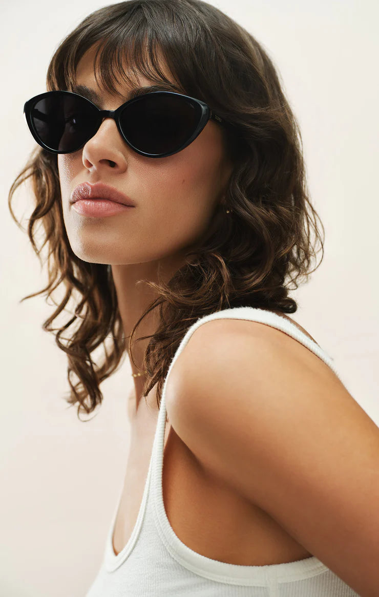 Nouveau Black Sunglasses